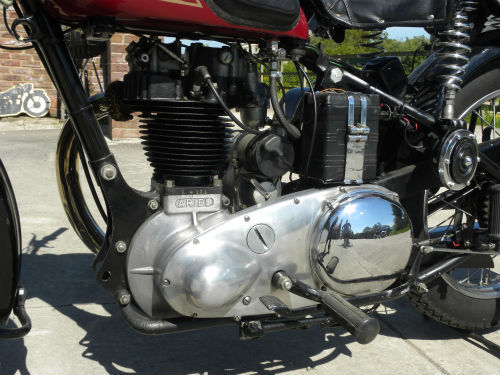 1952 Ariel 350 Red Hunter NH Engine