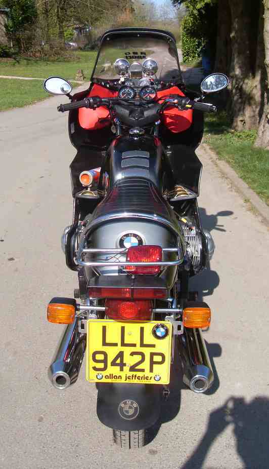 1975 BMW R90S Sport 900cc Back