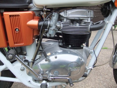 1971 BSA A65 Firebird Scrambler SRM Conversion Engine