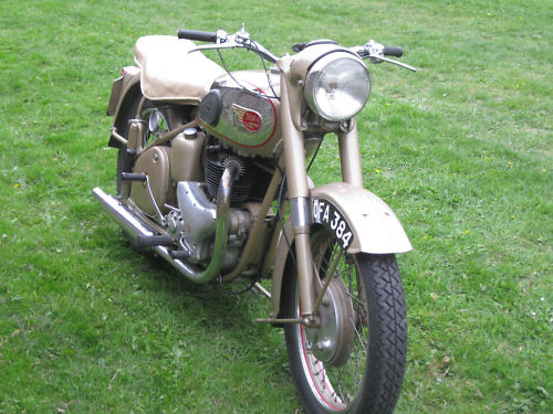 1954 bsa a10 650 golden flash front