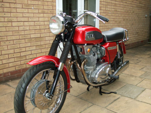 1969 BSA Rocket 3 MK1 2