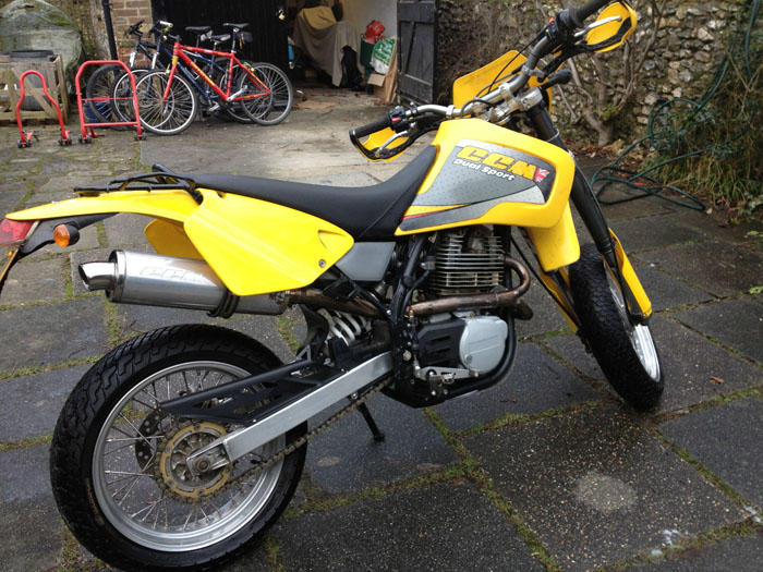 2001 CCM 604 E Super Moto 2