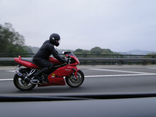 2002 ducati 750 super sport 750 ie on the road