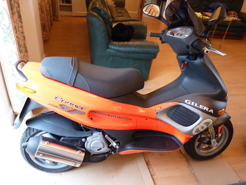 2000 gilera runner 180 1