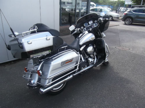 2003 Harley Davidson FLHTCUI 4