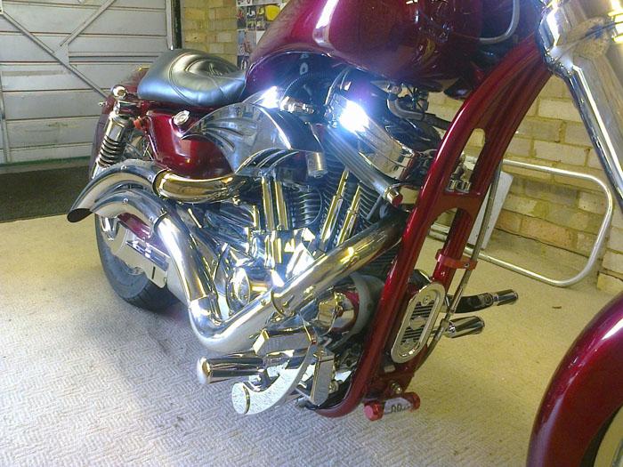 2002 Harley-Davidson XL883C Custom The Smoothster Right Side 1