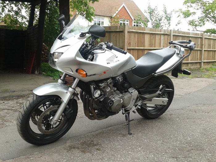 2002 Honda CB600FS Hornet 3