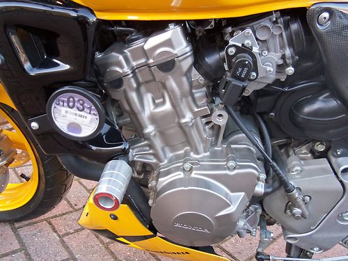 1998 Honda CB600 Hornet Engine