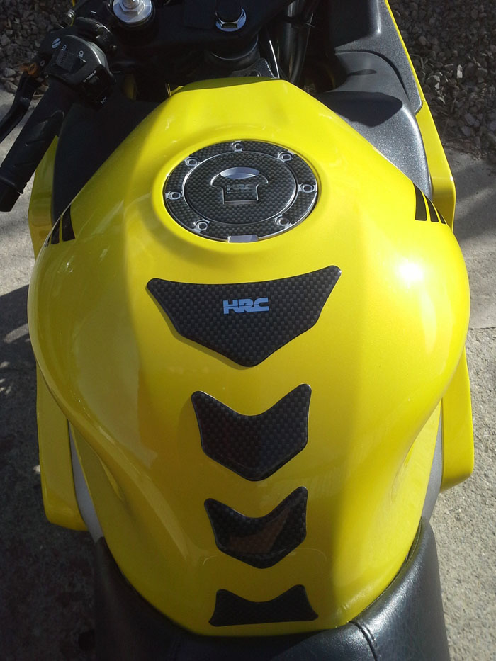 2001 Honda CBR600F Yellow Tank