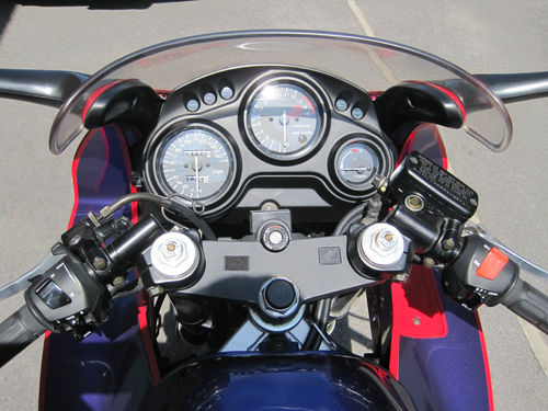 1993 Honda CBR 600 F Handlebar Gauges