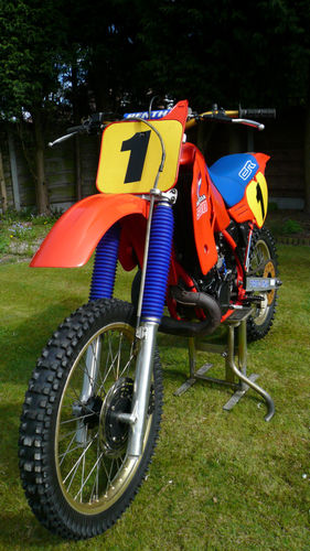 1986 Honda CR500 Evo Motocross Front