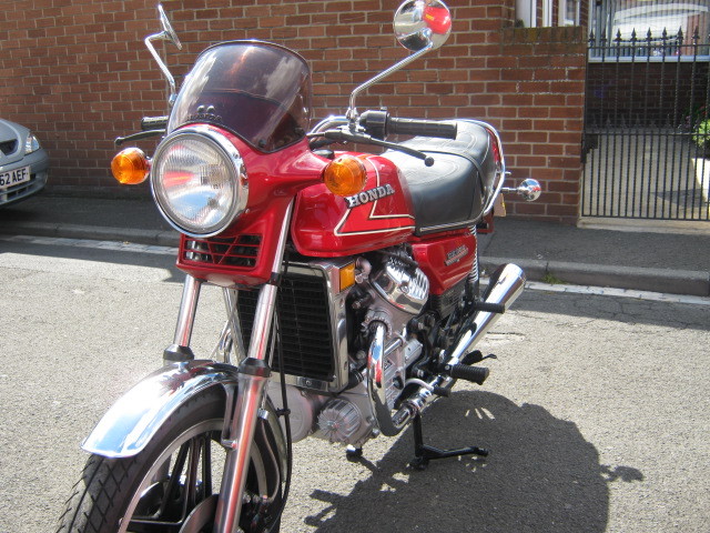 1981 honda red cx 500 2