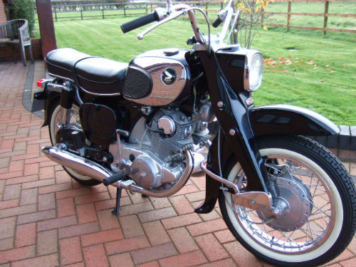 1964 B Honda C77 305 Dream 3