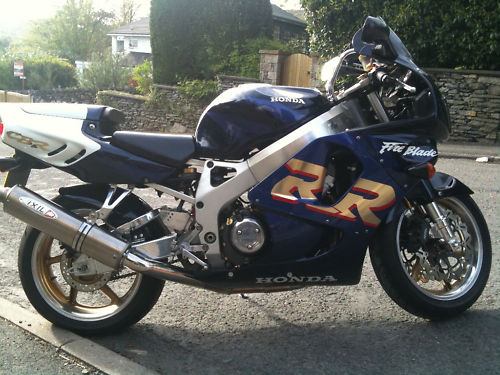 1996 honda fireblade blue white 1