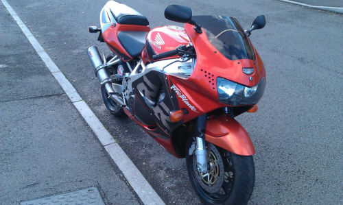 1999 honda cbr 900 firblade front