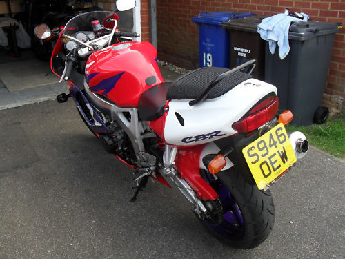1998 honda fireblade cbr900rr 4