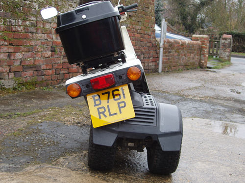 1985 honda gyro x three wheel 50 cc moped back