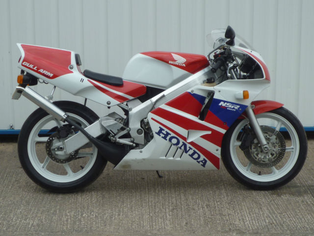 1995 Honda NSR250R 2