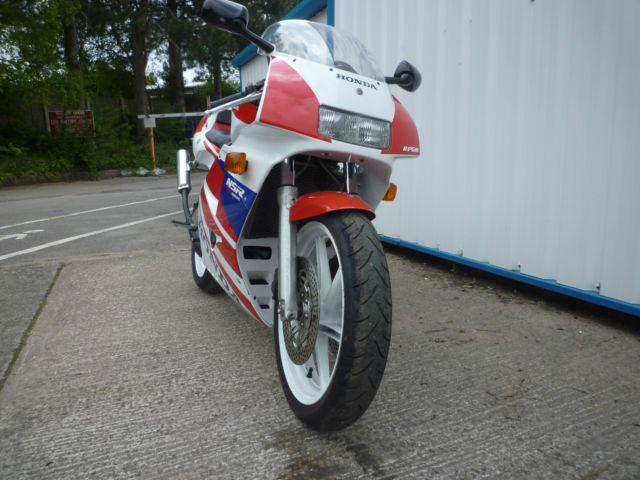 1995 Honda NSR250R Front 2