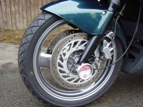 1999 honda st1100 pan european front wheel