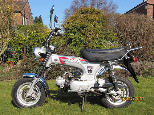 1989 honda dax st50 2
