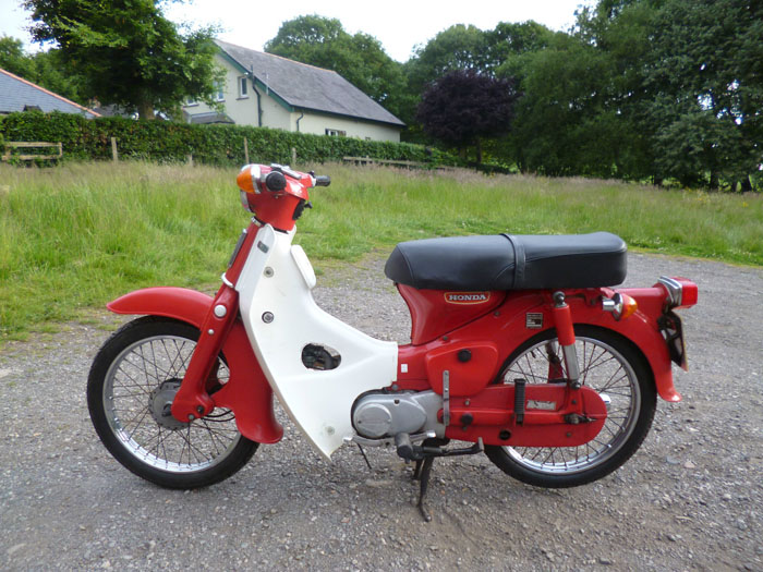 1981 Honda C70 Cub Step Through 2