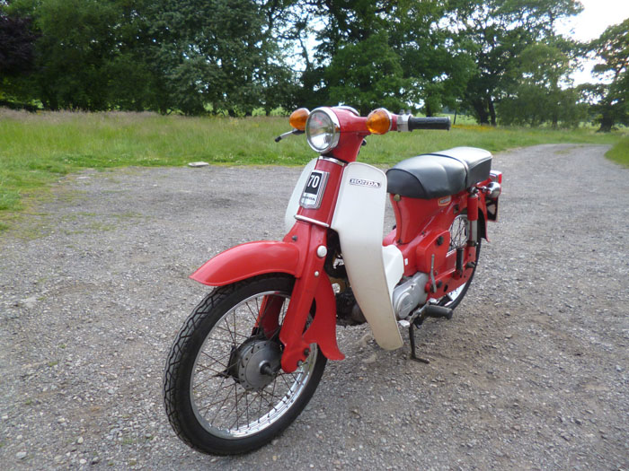 1981 Honda C70 Cub Step Through 4