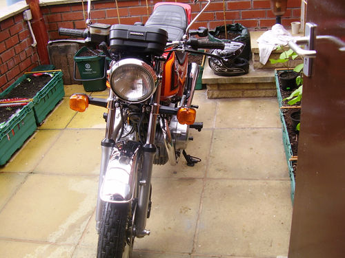 1981 Honda 400 Superdream Front