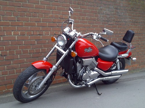 1994 honda vf750 c v45 magna 2