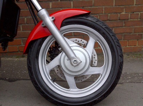 1994 honda vf750 c v45 magna front wheel