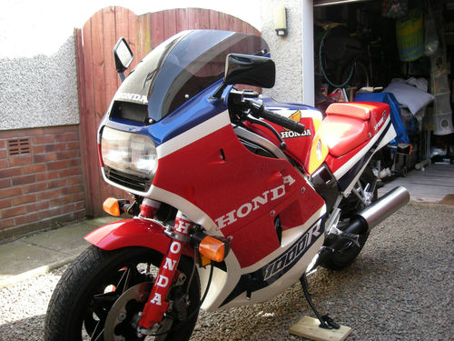 1986 Honda VF1000RE 2