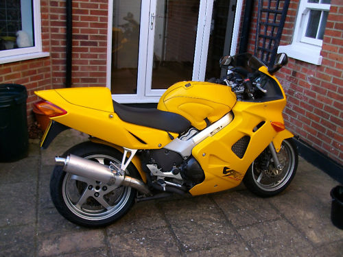 1999 honda vfr 800f 3