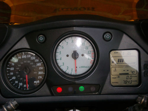1999 honda vfr 800f speedometer