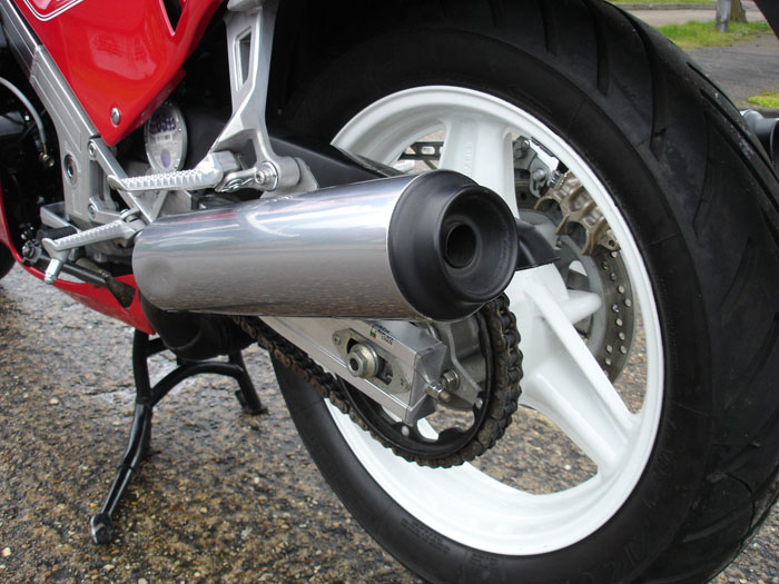 1989 Honda VFR750F-K Rear Wheel Exhaust Left