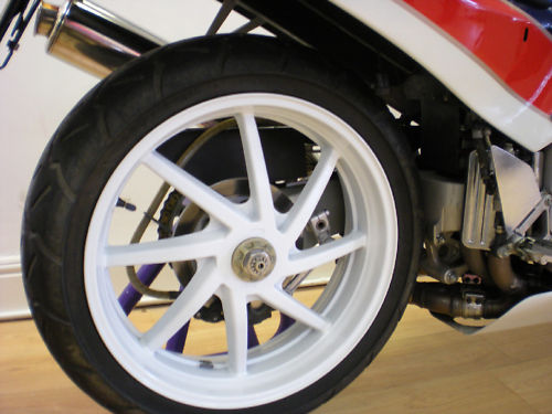 1988 honda vfr750r-j rc30 rear wheel