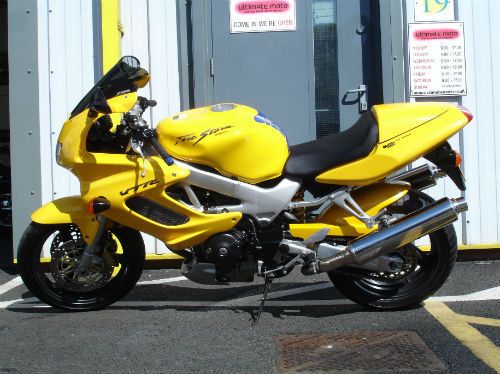 1998 Honda VTR 1000 Firestorm VTR1000 3