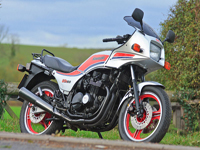 109 1984 kawasaki gpz 750-a2 icon