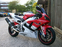 133 1999 yamaha yzf-r1 white icon