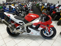 173 2001 yamaha yzf 1000 r1 icon