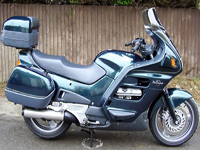 24 1999 honda st1100 pan european icon