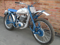 374 1961 greeves hawkstone 250cc icon