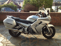378 2002 Yamaha FJR1300 Silver Icon