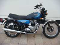 398 1982 Triumph T140ES Bonneville 750 Icon