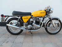 399 1972 Norton Commando 750 Icon
