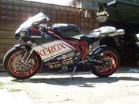 428 2003 Ducati 749 Icon