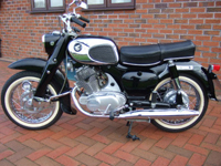 501 1964 B Honda C77 305 Dream Icon