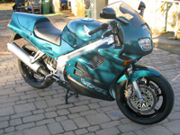 53 1997 honda vfr 750fv icon