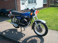 57 1975 yamaha rd250 icon