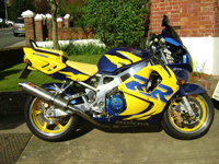79 1996 honda fireblade cbr 900 icon
