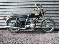 525 1974 Triumph Trident T150V Icon